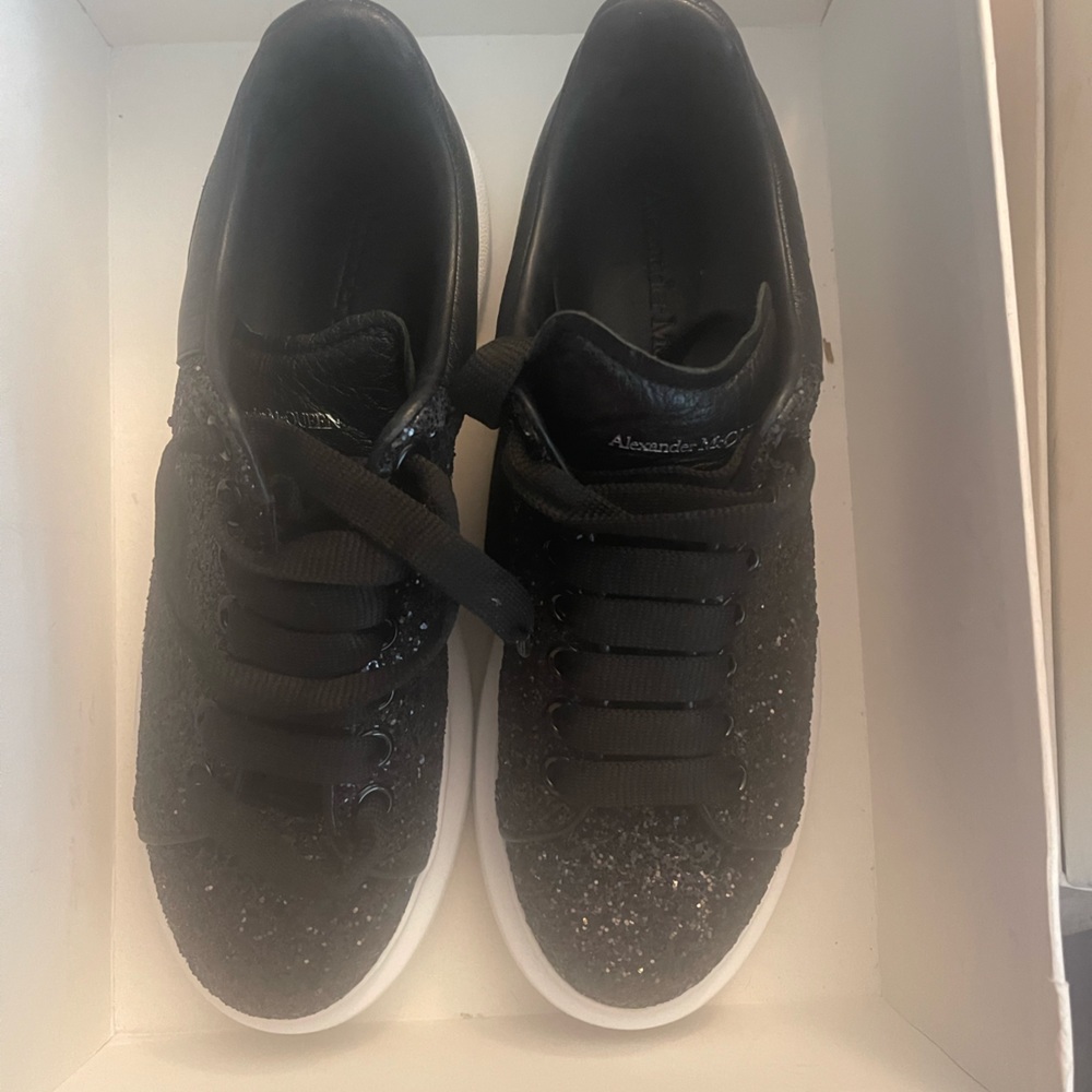 Alexander Mcqueen Womans Sneaker